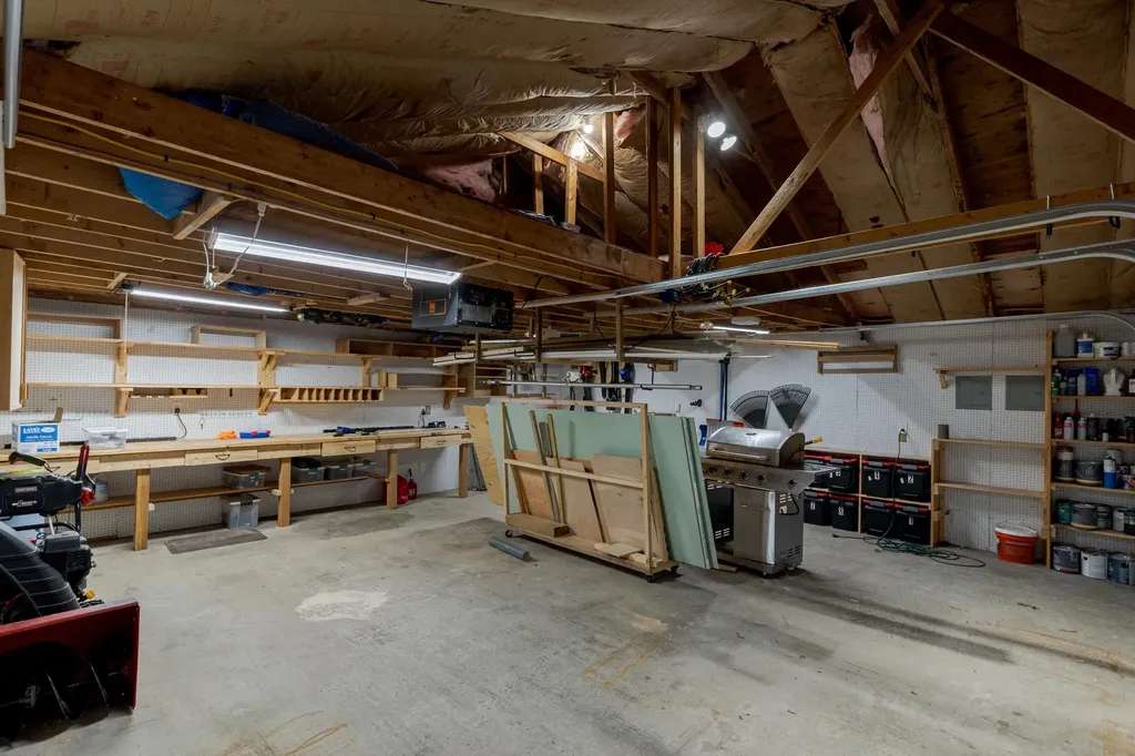 92 Old Rochester Road Dover NH 03820