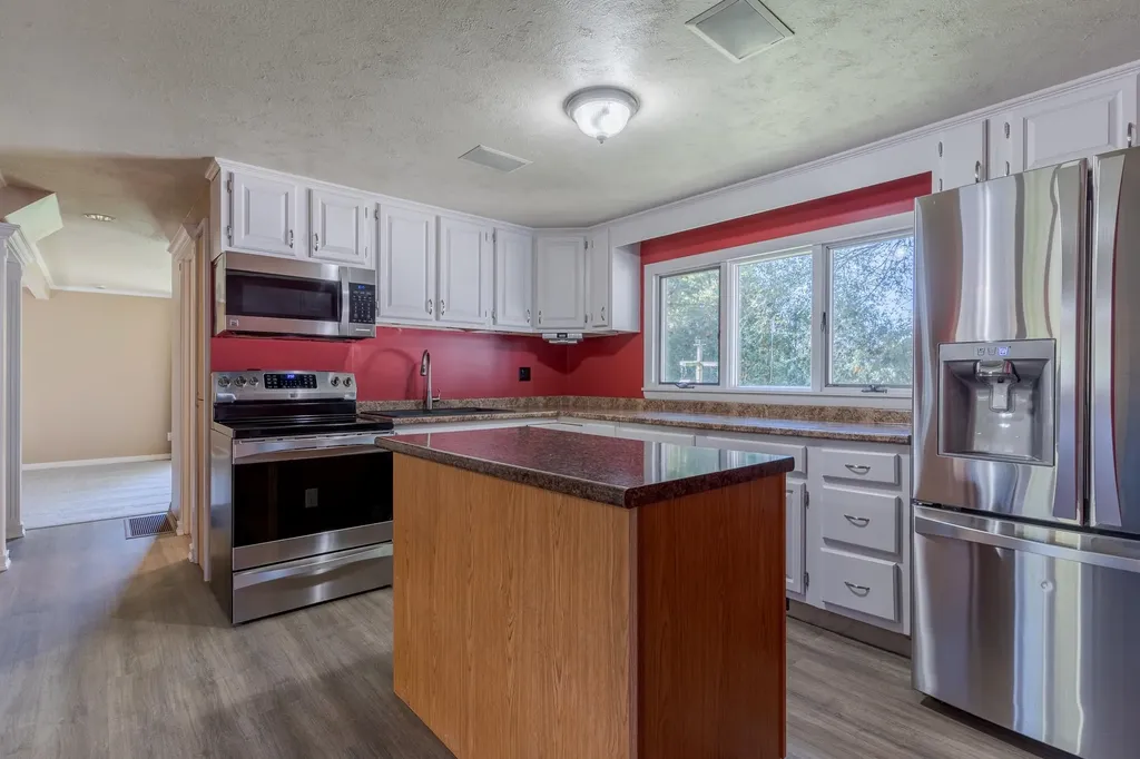 92 Old Rochester Road Dover NH 03820