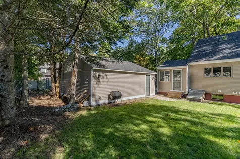 92 Old Rochester Road Dover NH 03820