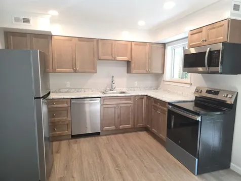 133 Colonial Drive Hartford VT 05001