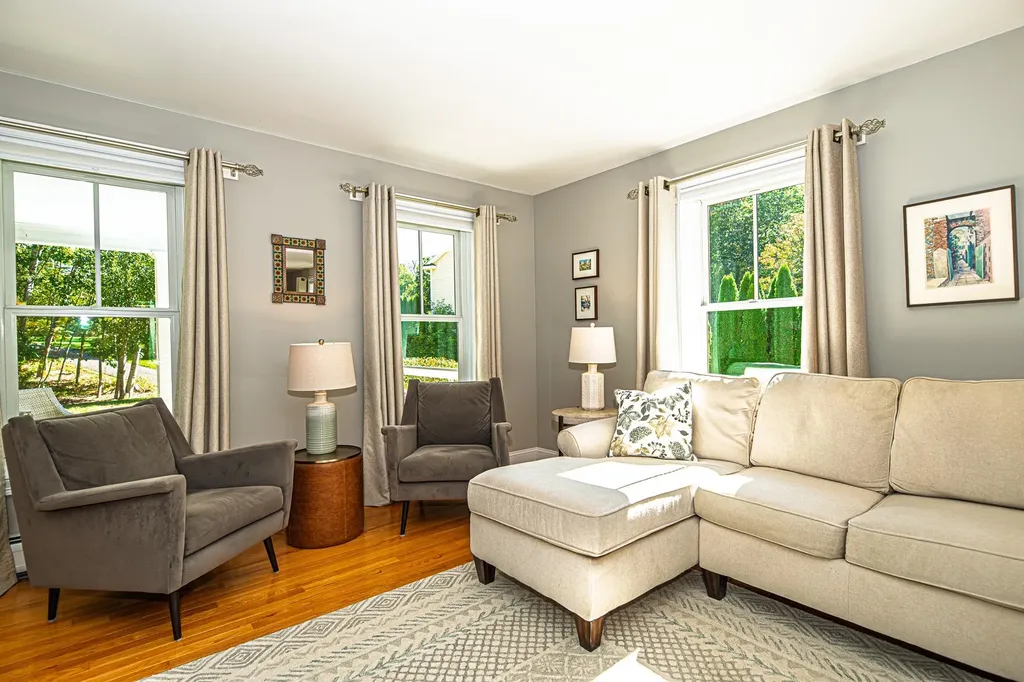 16 Mason Drive Stratham NH 03885