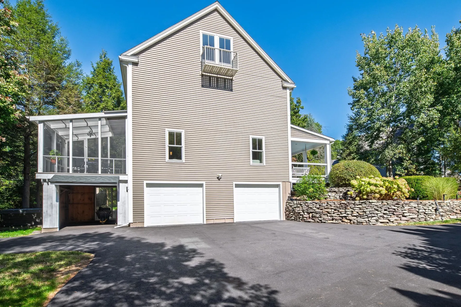 16 Mason Drive Stratham NH 03885