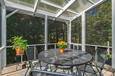 16 Mason Drive Stratham NH 03885