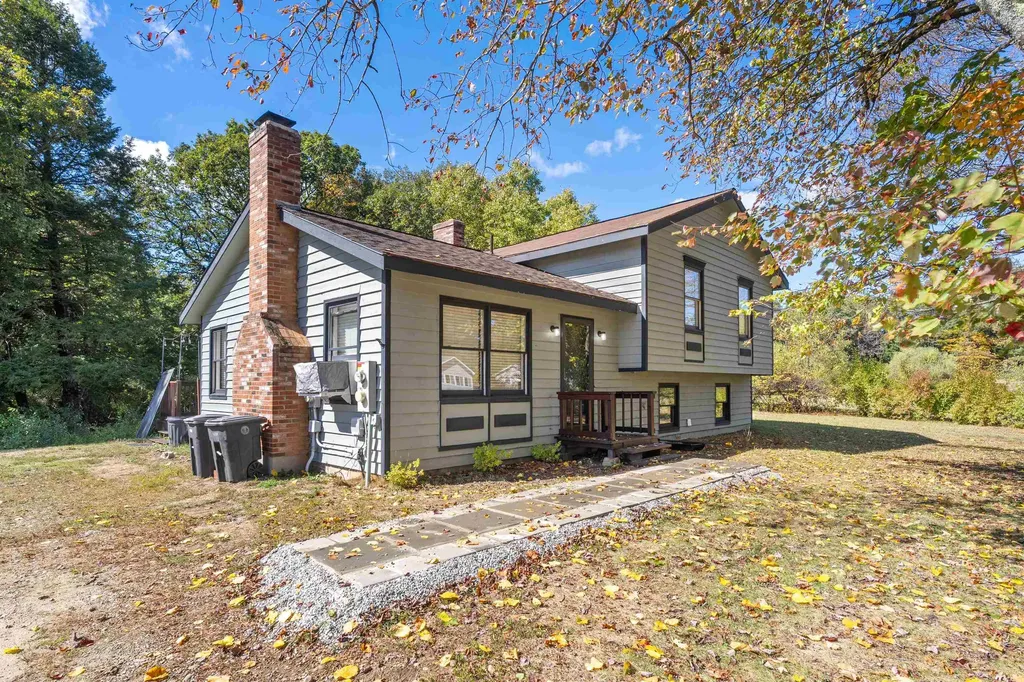 104 New Hampton Road Franklin NH 03235