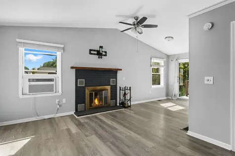 104 New Hampton Road Franklin NH 03235