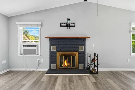 104 New Hampton Road Franklin NH 03235