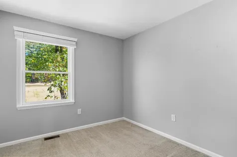 104 New Hampton Road Franklin NH 03235