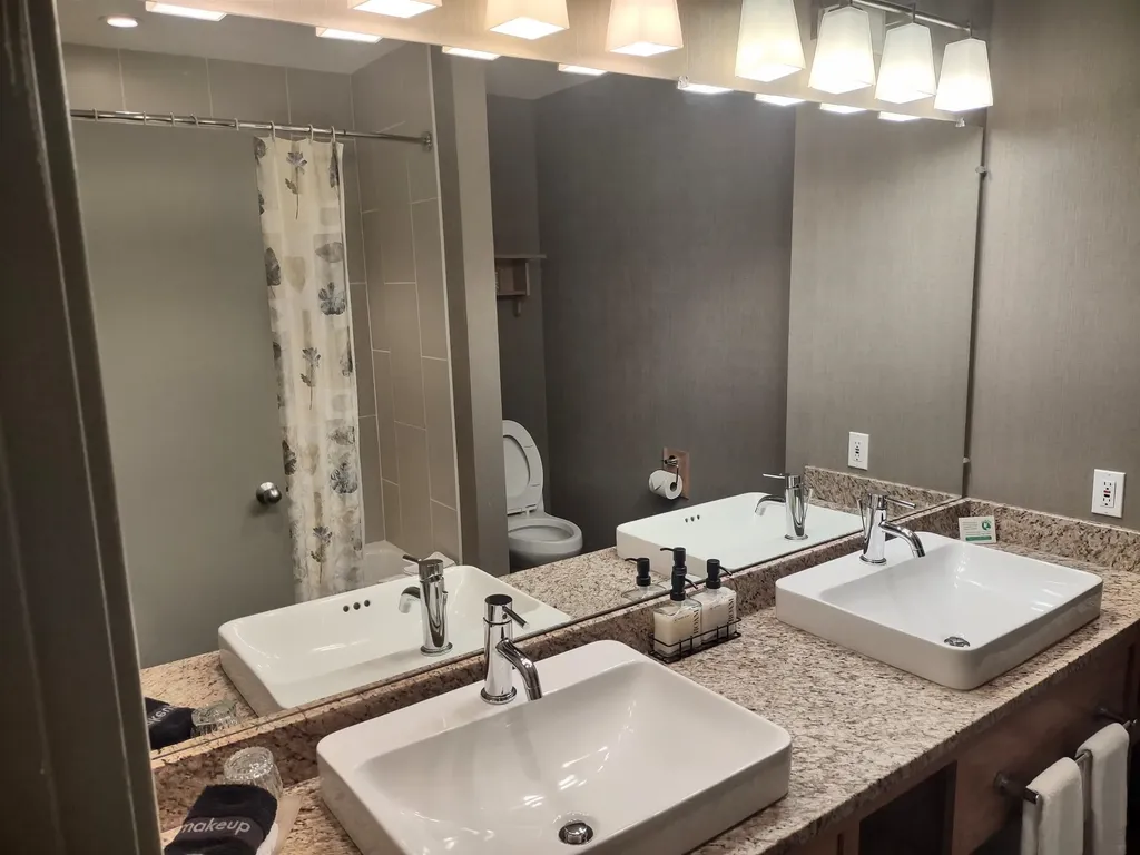 228 East Mountain Road Killington VT 05751