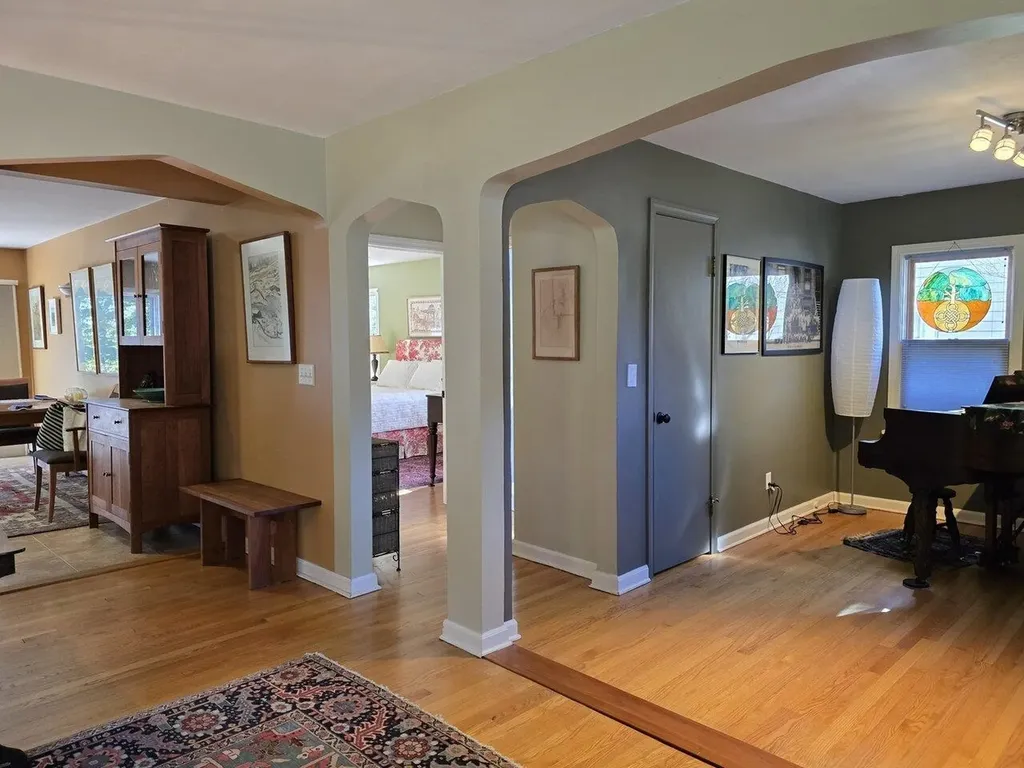 183 Saratoga Avenue Burlington VT 05408