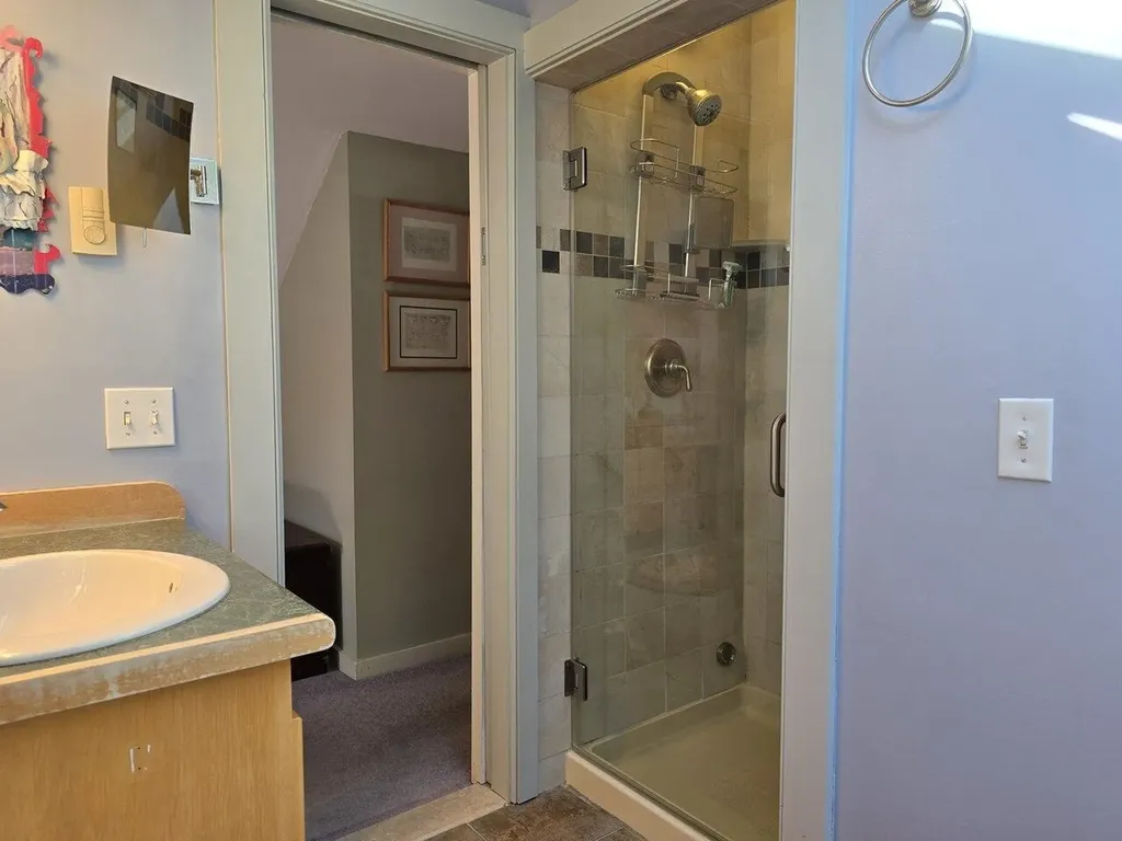 183 Saratoga Avenue Burlington VT 05408