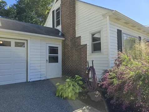 183 Saratoga Avenue Burlington VT 05408