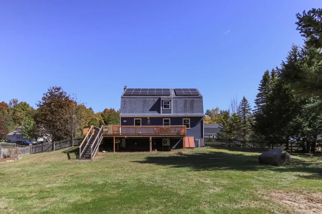 424 Terrie Drive Pembroke NH 03275