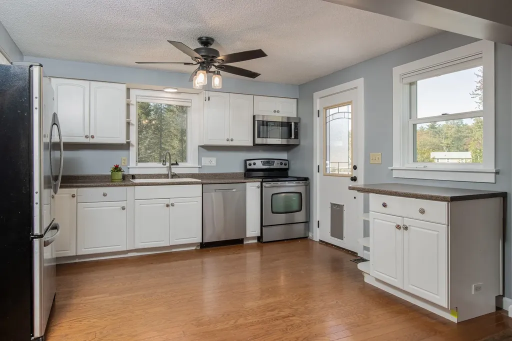 424 Terrie Drive Pembroke NH 03275