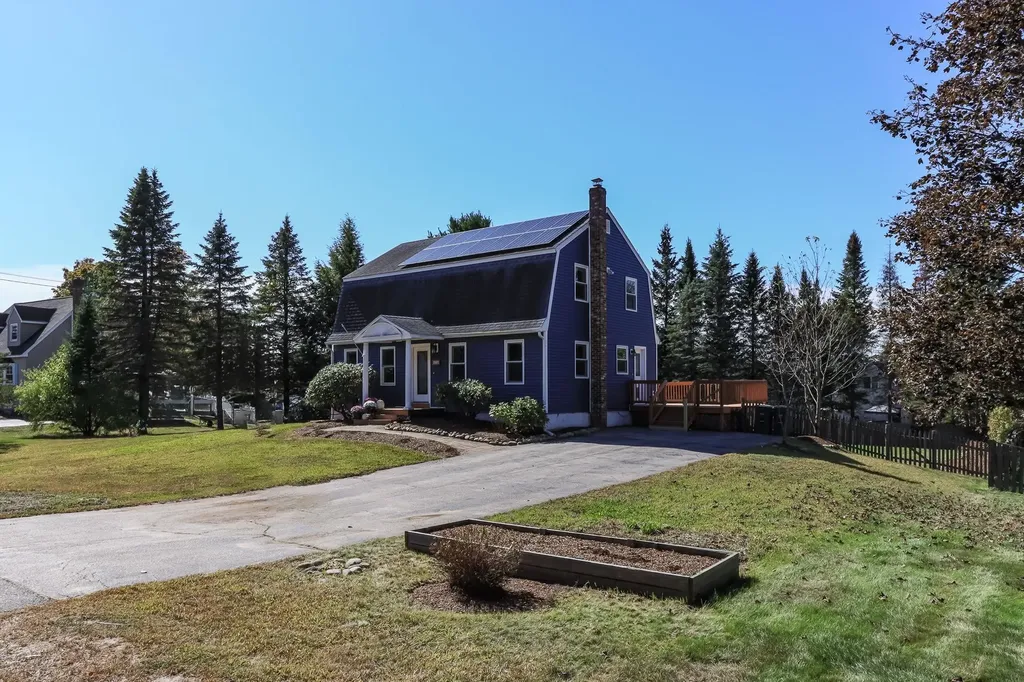 424 Terrie Drive Pembroke NH 03275