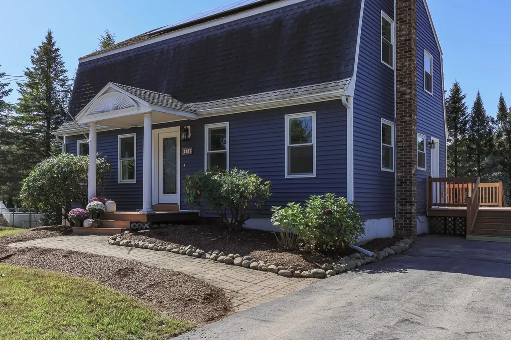 424 Terrie Drive Pembroke NH 03275