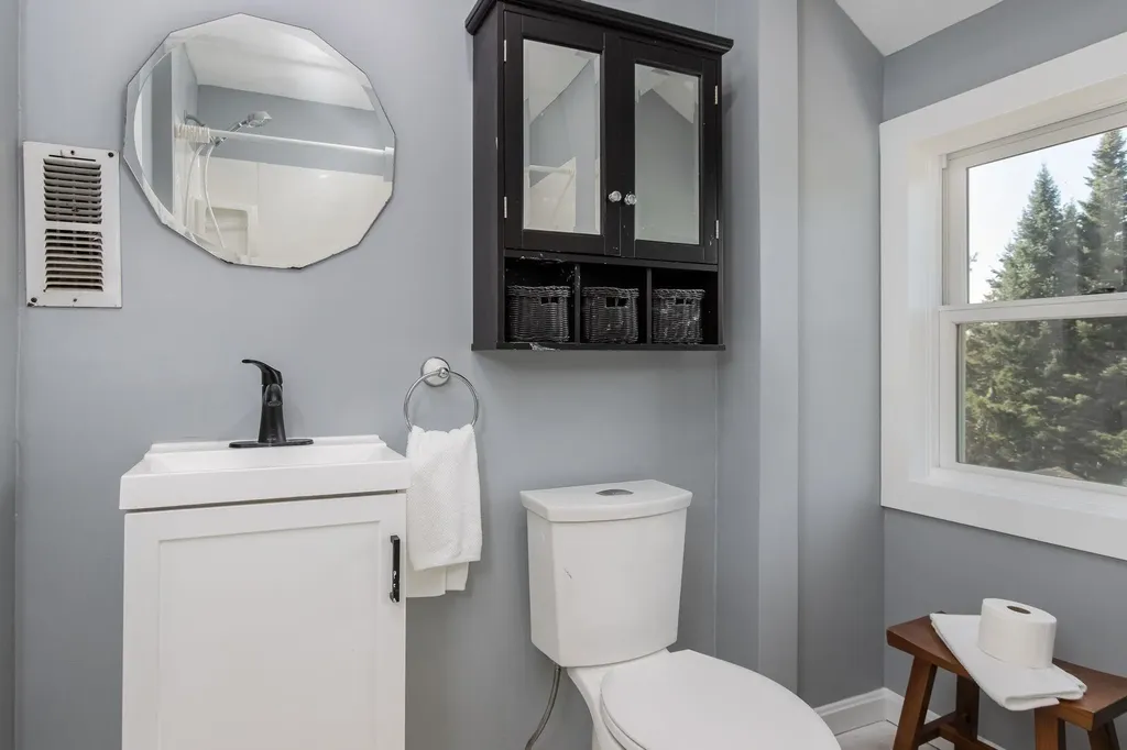 424 Terrie Drive Pembroke NH 03275