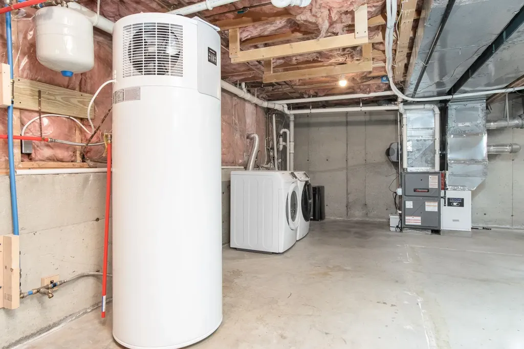 424 Terrie Drive Pembroke NH 03275