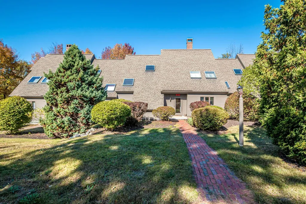 2-2 Meadow Lane Jackson NH 03846