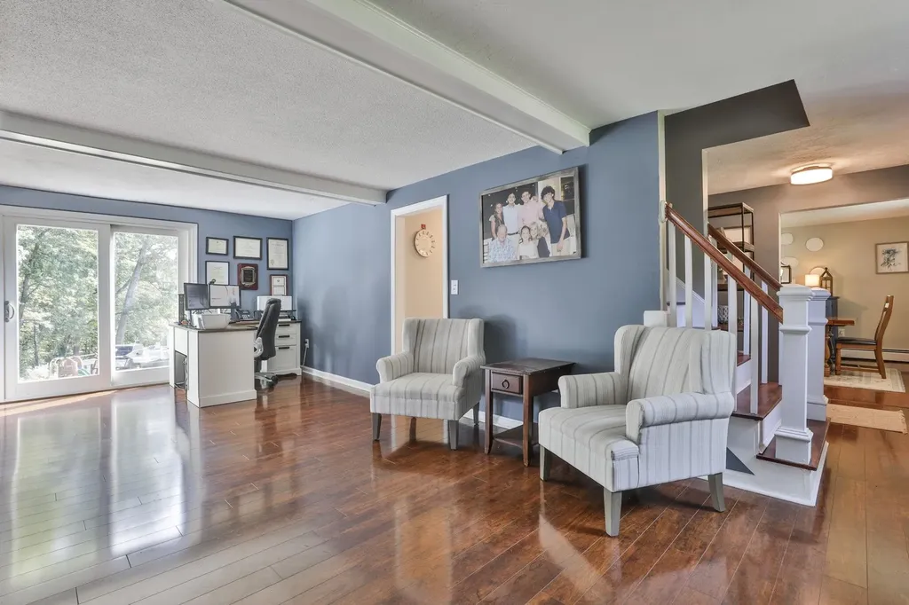 1 Joan Street Derry NH 03038