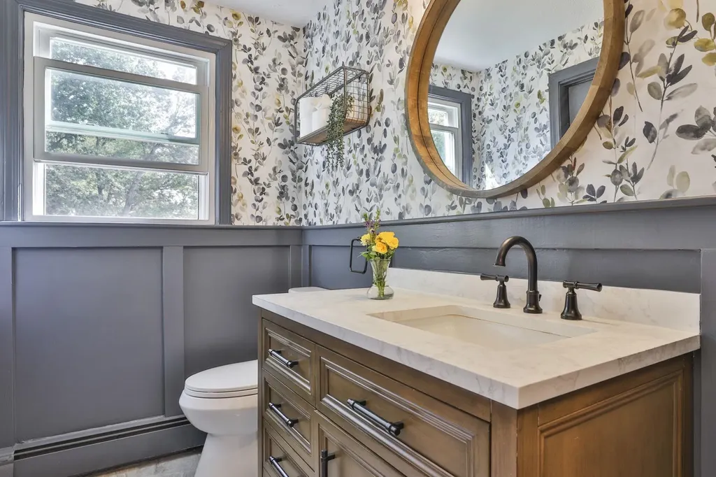 1 Joan Street Derry NH 03038