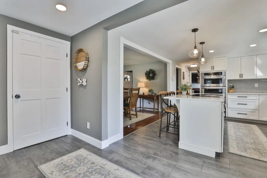 1 Joan Street Derry NH 03038