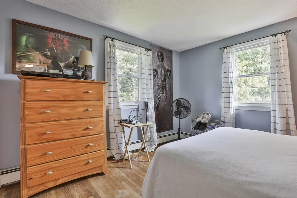 1 Joan Street Derry NH 03038