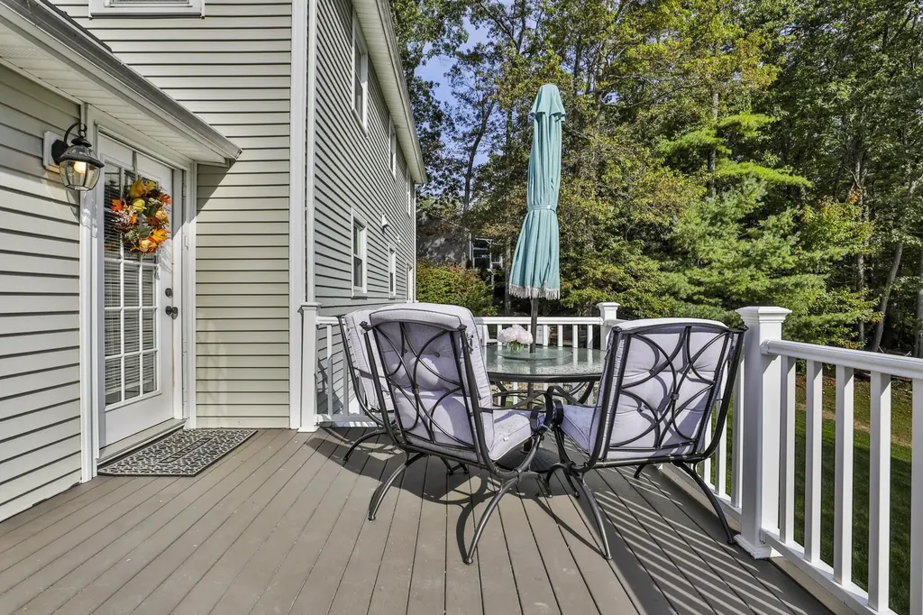 1 Joan Street Derry NH 03038