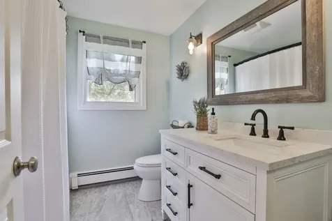 1 Joan Street Derry NH 03038