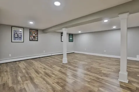 1 Joan Street Derry NH 03038