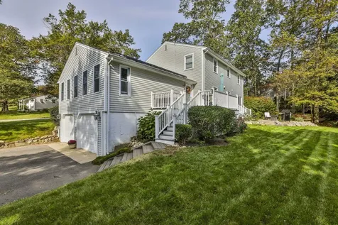 1 Joan Street Derry NH 03038