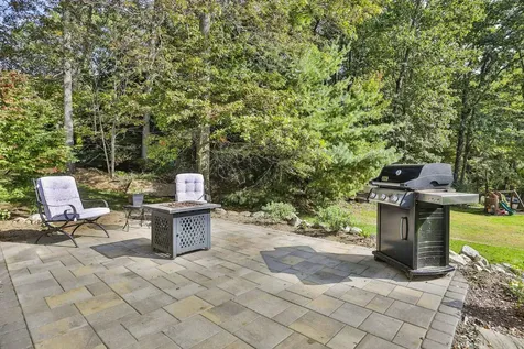 1 Joan Street Derry NH 03038