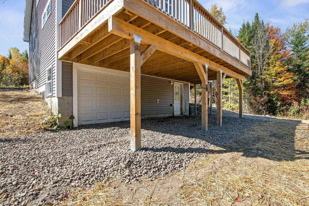 20-21 Johnson Lane Colebrook NH 03576