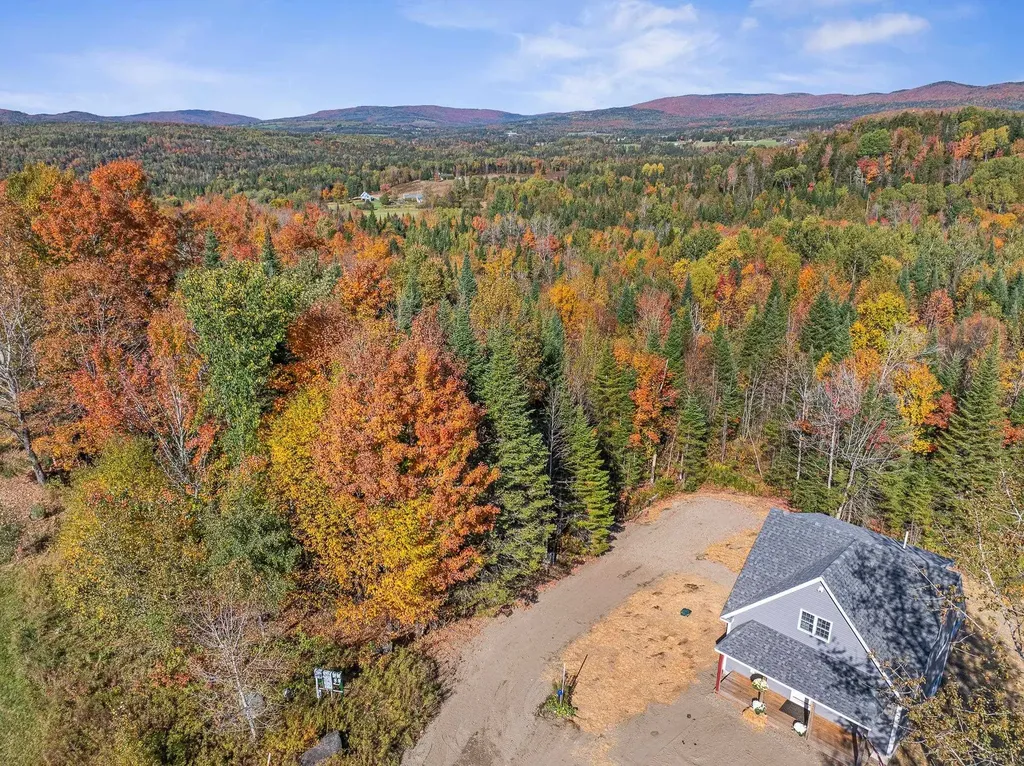 20-21 Johnson Lane Colebrook NH 03576