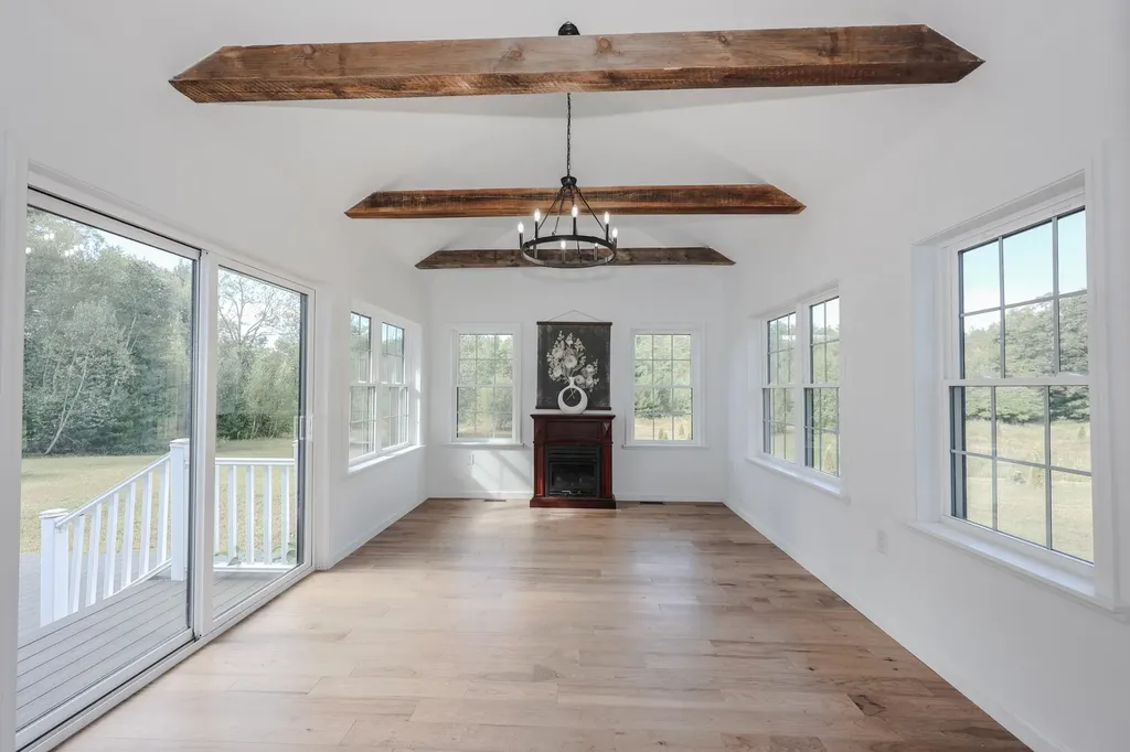 278 Stage Road Nottingham NH 03290