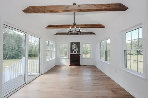 278 Stage Road Nottingham NH 03290