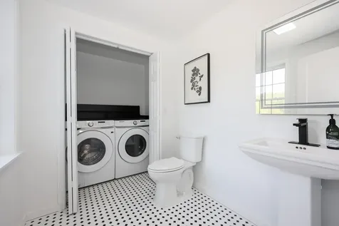 278 Stage Road Nottingham NH 03290