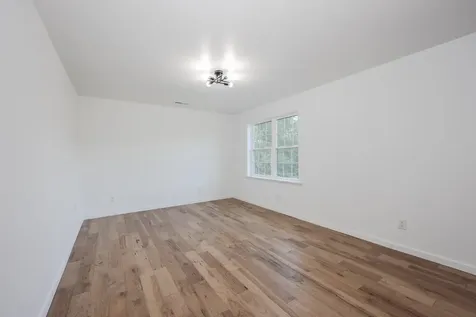 278 Stage Road Nottingham NH 03290