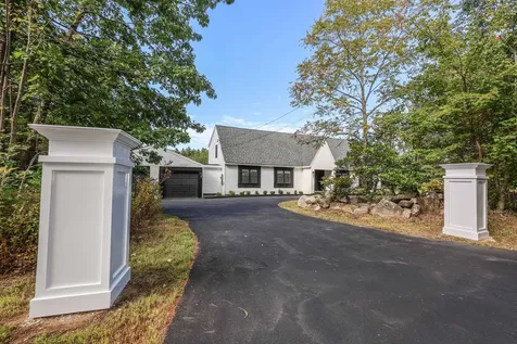 278 Stage Road Nottingham NH 03290