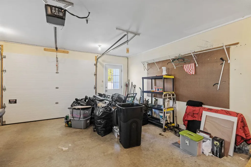 6 Morning Glory Drive Franklin NH 03235