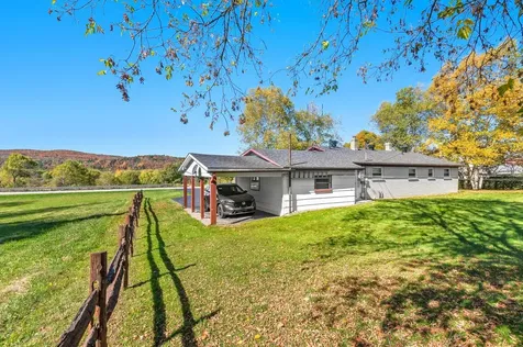 376 Us Route 3 Stewartstown NH 03576