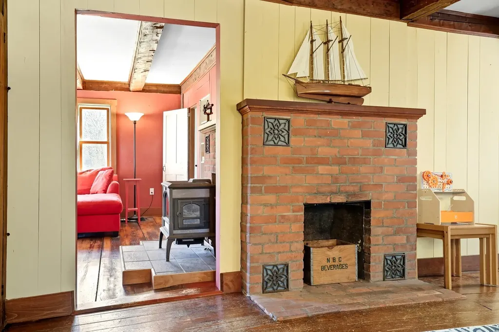 1569 George Hill Road Springfield NH 03284