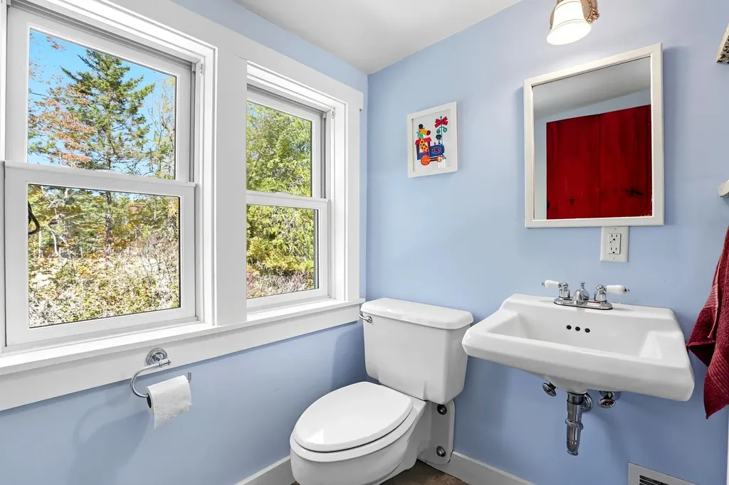 1569 George Hill Road Springfield NH 03284