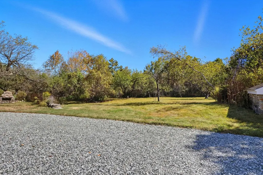 1569 George Hill Road Springfield NH 03284