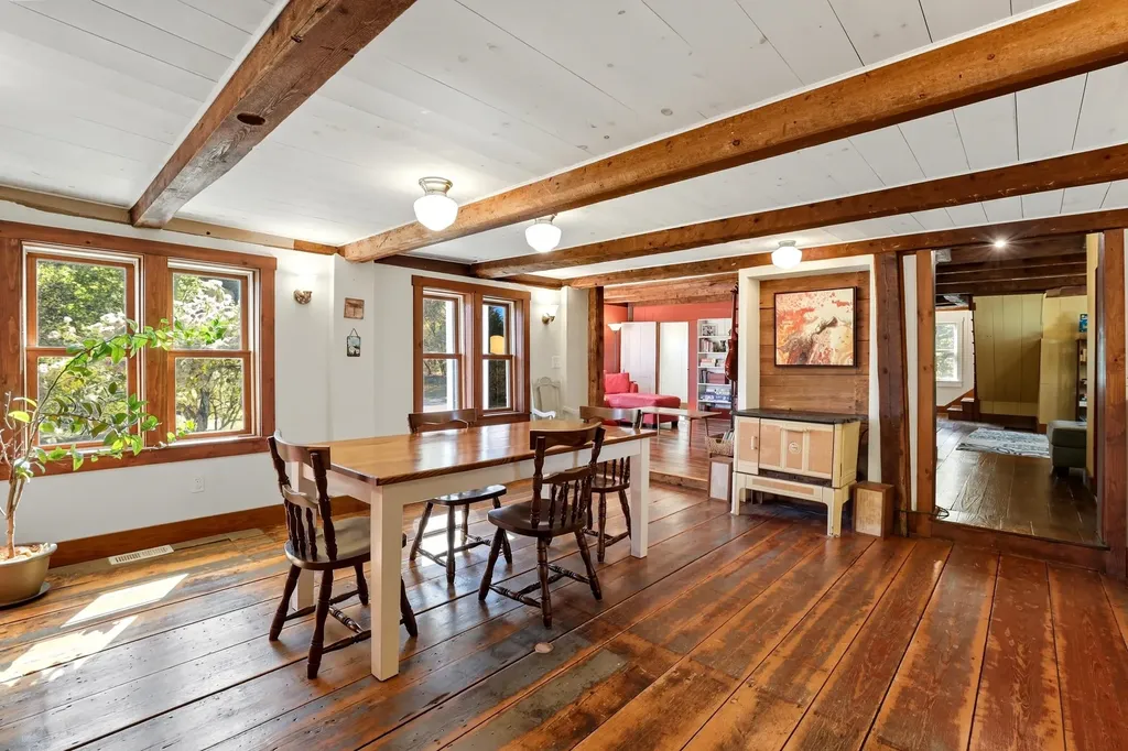 1569 George Hill Road Springfield NH 03284