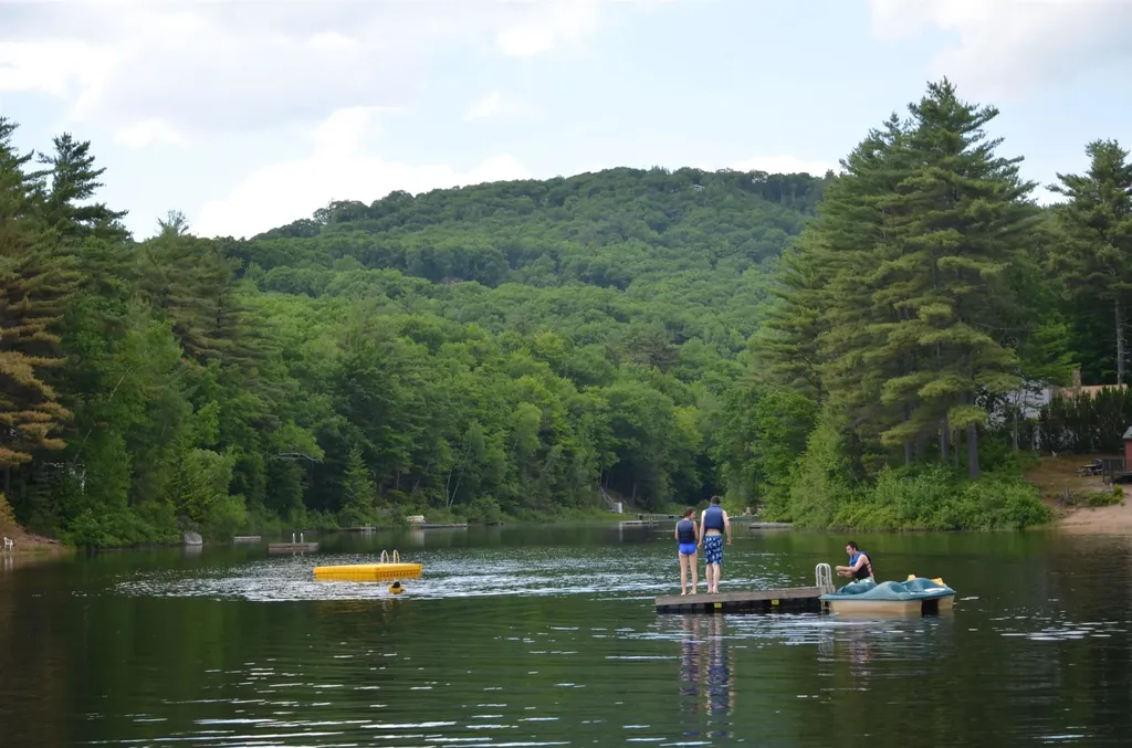 19 West Bergamo Road Madison NH 03849