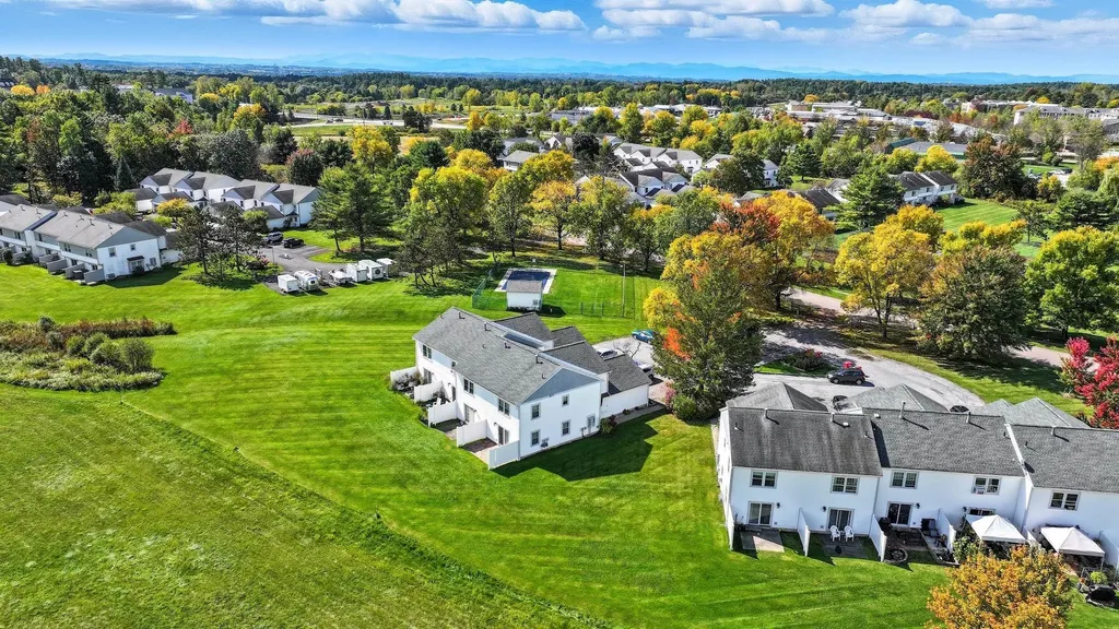 47 Saybrook Road Essex VT 05452