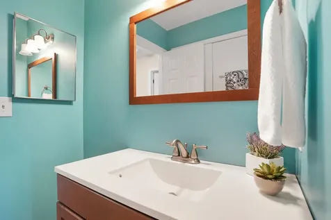 47 Saybrook Road Essex VT 05452