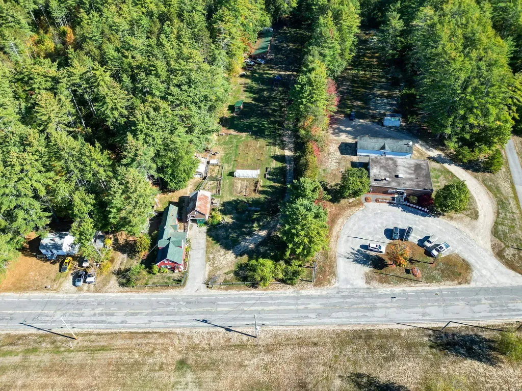 78 School Street Effingham NH 03882