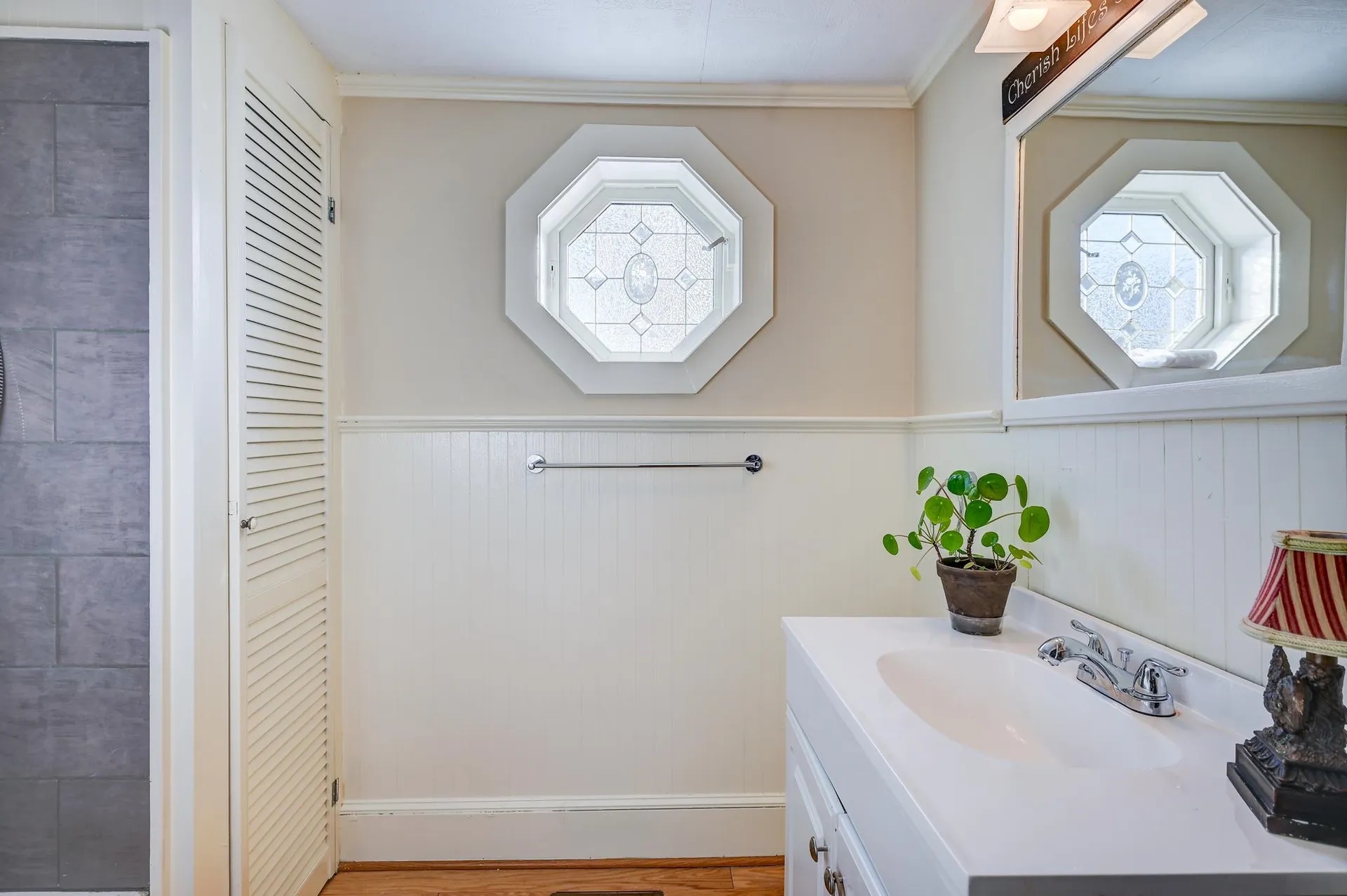 78 School Street Effingham NH 03882