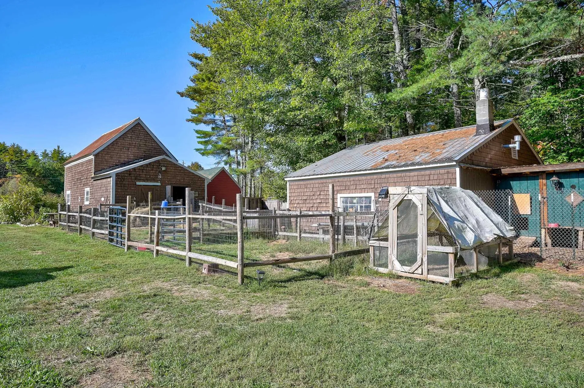 78 School Street Effingham NH 03882